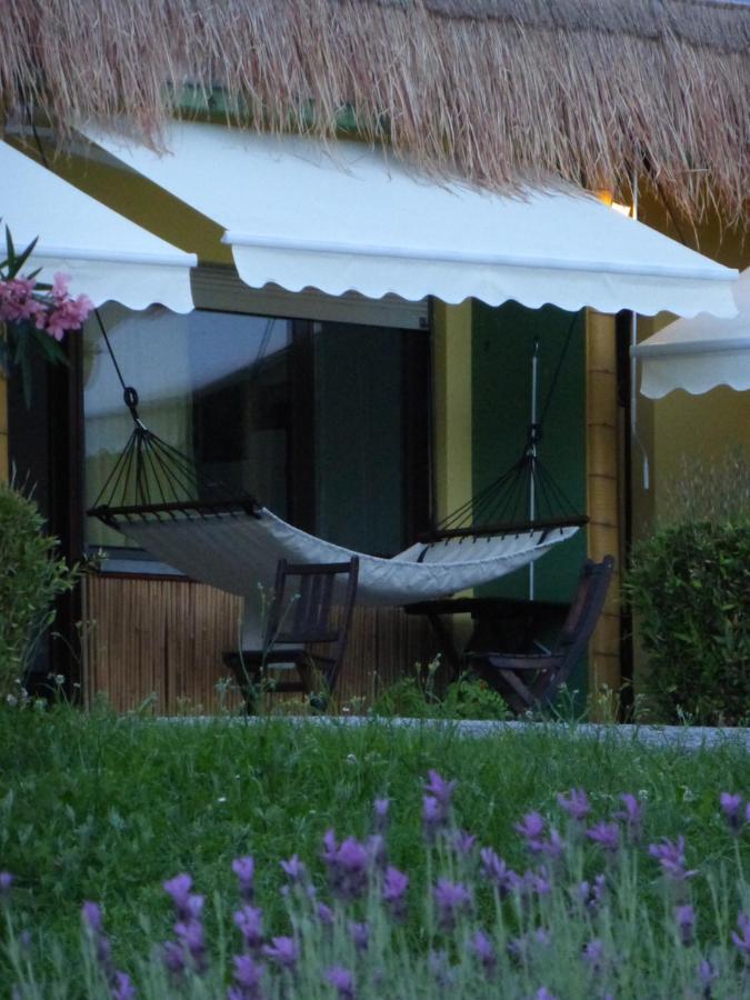 Bamboohouse Motel Riazzino Exterior foto